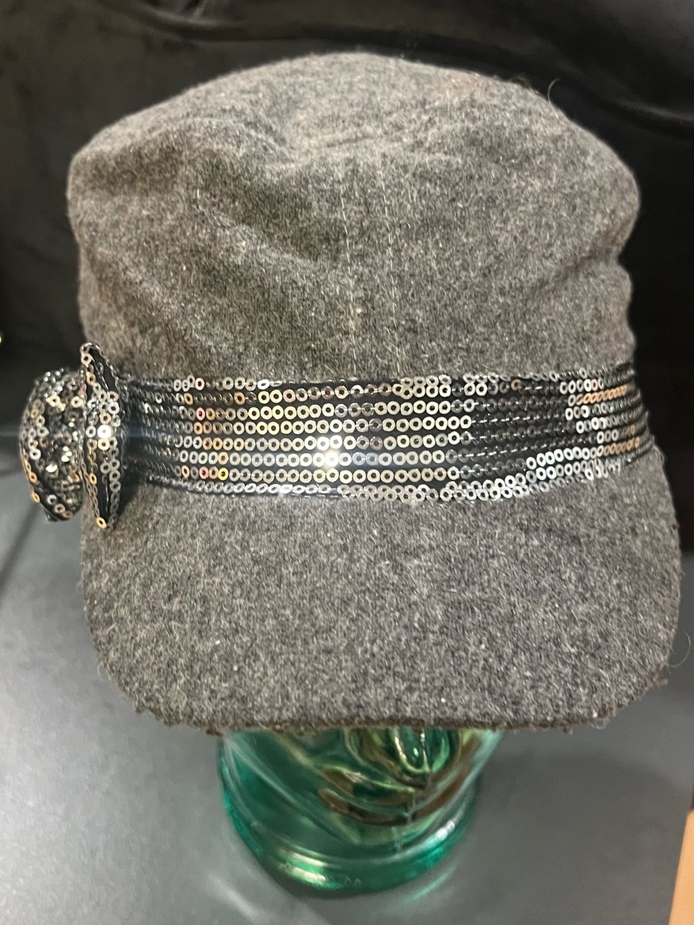August Women’s Newsboy Gray Sequin-Trim Wool Cap -